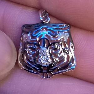 Tiger pendant